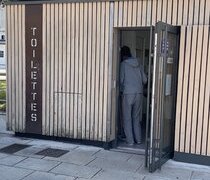 Toilettes publiques automatiques Quai Valin à LA ROCHELLE